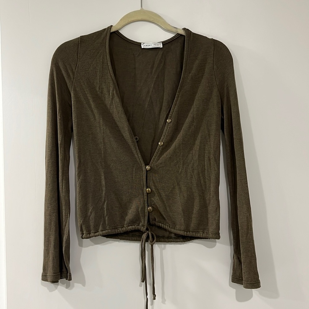 Cropped Long-Sleeve Top